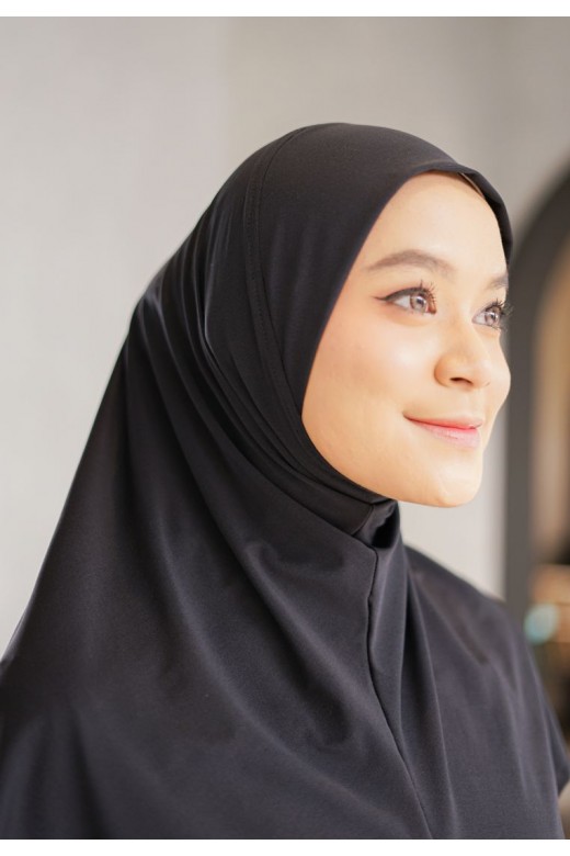 Tasya Hijab Sporty Black